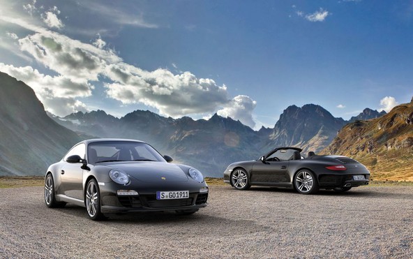 Porsche 911 carrera coupé & cabriolet black edition: