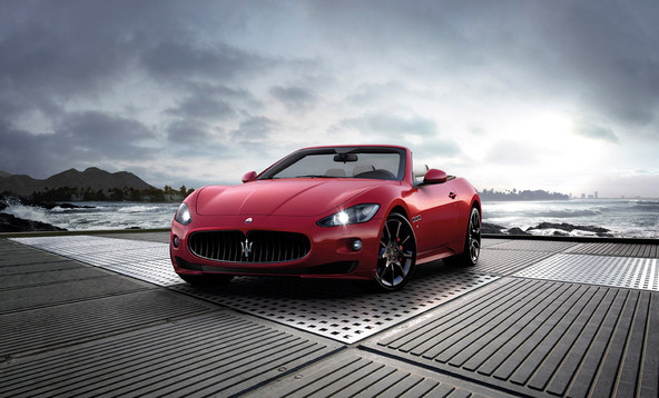 Maserati grancabrio sport: Svetovna premiera v Ženevi
