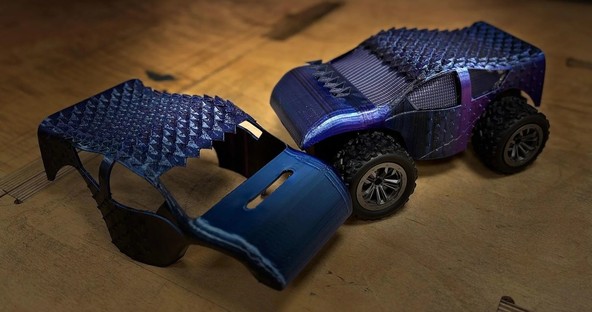 Iz globin morja: Prihodnost polnjenja električnih vozil s sončno energijo?