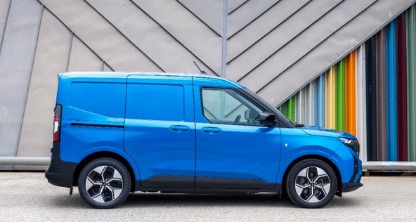 Ford E-Transit Courier: Električni dostavnik za še večjo produktivnost
