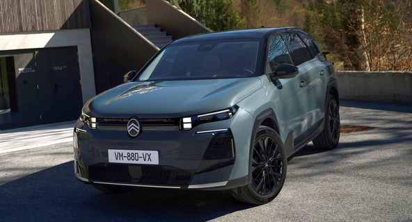 NAROČILA ZA NOVI MODEL C5 AIRCROSS : CITROËN ODPIRA NAROČILA