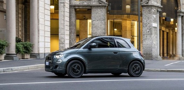 „Top Brand Desire Award“ : FIAT prejel nagrado nemške revije „Automobilwoche“