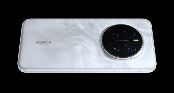 HONOR Magic7 Pro: S premium telefonom do popolnih fotografij, ki jih obdela že umetna inteligenca