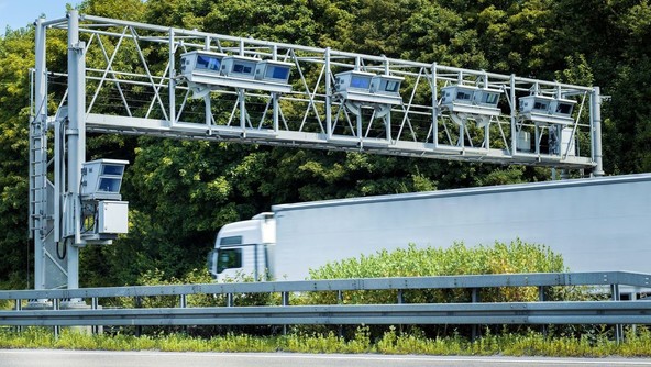 Evropska cestninska storitev: DKV Box Europe zdaj na voljo tudi na Češkem