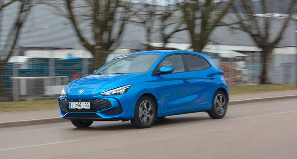 MG3 hybrid+ luxury: Najstniška leta